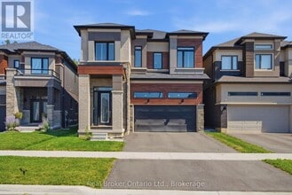 Building Photo - 67 Macklin St
