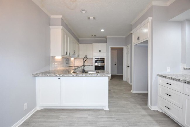Building Photo - 15731 Tanya Cir