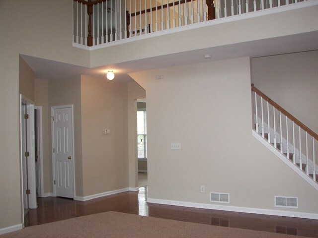 Foto del edificio - 3152 Seneca Farm Lane