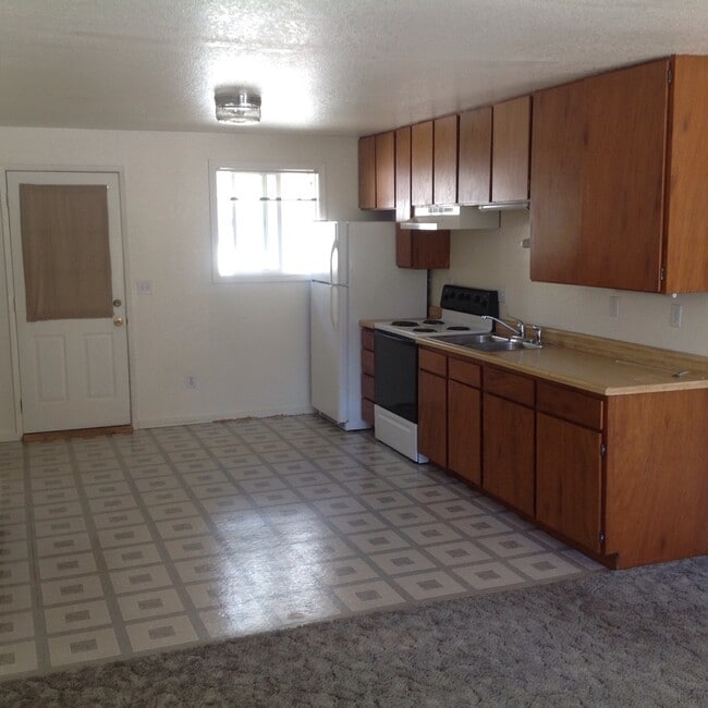 Foto del edificio - 1728 - Arthur Street Duplex