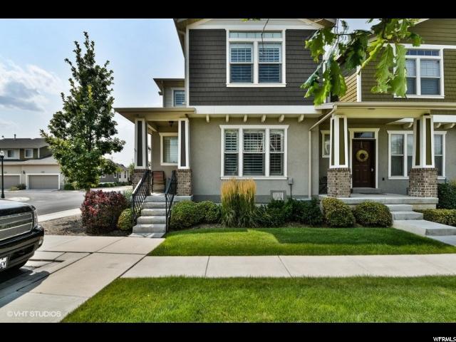 Primary Photo - 1293 S Mountain Crest Dr