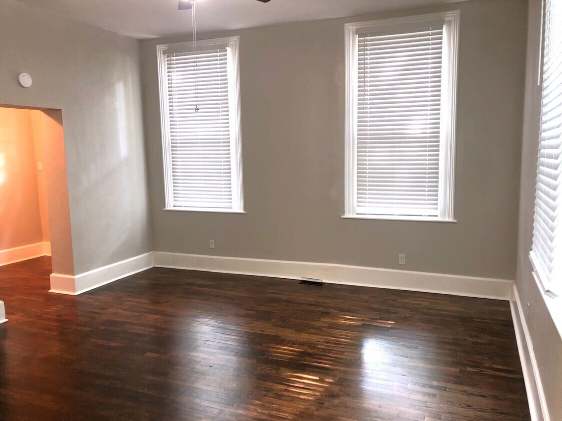 Primary Photo - Coming in June!! Historic 4 Bed, 2 Bath House