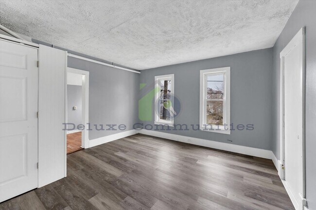 Foto del edificio - 415 Graham St SW