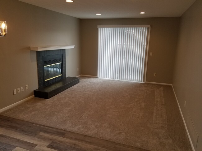 Foto del edificio - 5527 Lindsay St