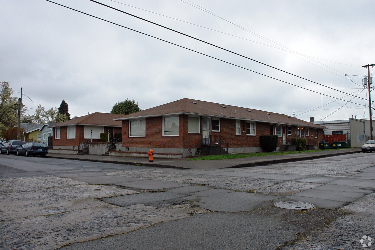 Primary Photo - 5310 N Mississippi Ave