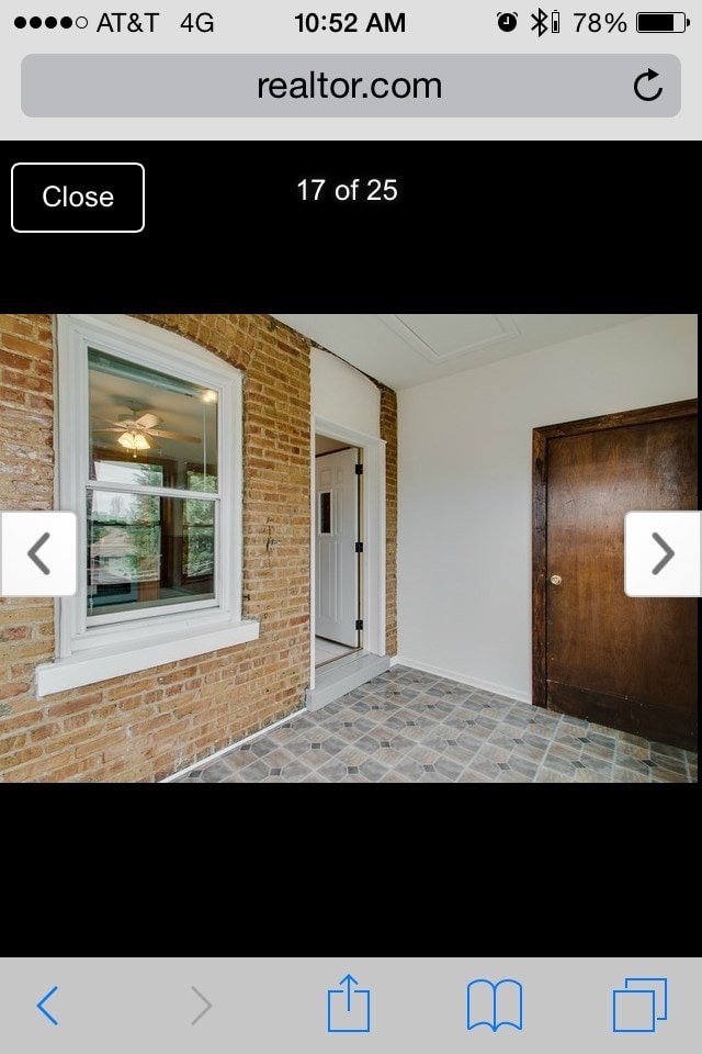 Building Photo - 5312 W Wrightwood Ave