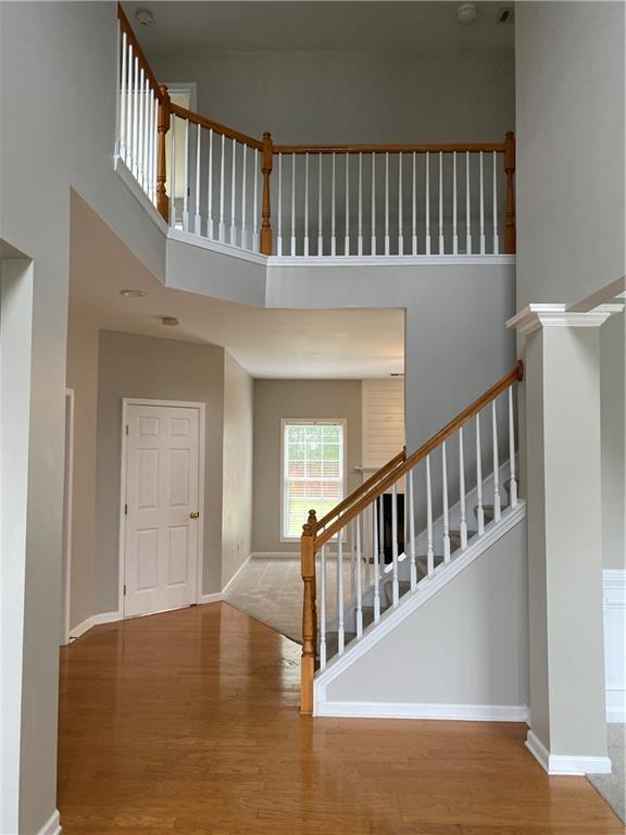 Foto del edificio - 5125 Huntington Crest Ln
