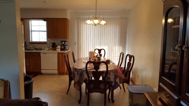 Foto del edificio - 1615 W Spruce St