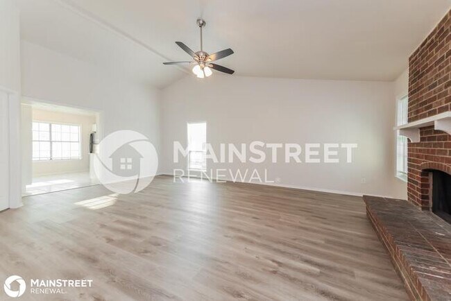 Building Photo - 4332 Ireland Dr, The Colony, TX 75056