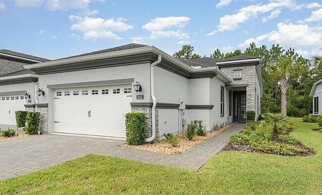 Building Photo - 843 Pinewood Dr