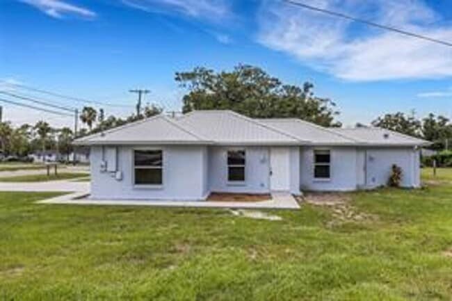 Beautiful 3/1 in the heart of Plant City - Beautiful 3/1 in the heart of Plant City House
