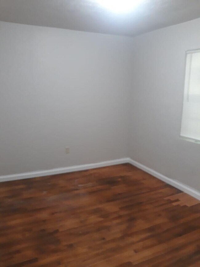 Foto del edificio - 627 SE 22nd St
