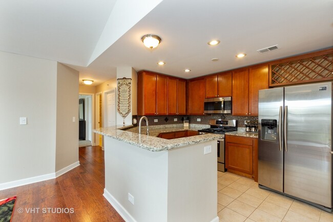 Building Photo - 2506 Echelon Cir