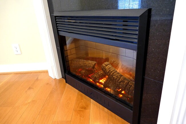 Foto del edificio - 104 Mahler Ave