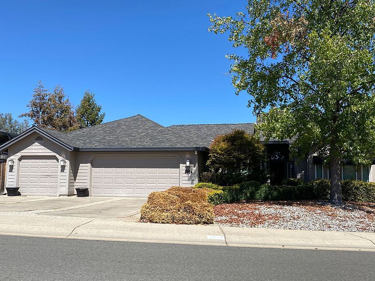 3904 Rainier Dr, Redding, CA 96001 House Rental in Redding, CA