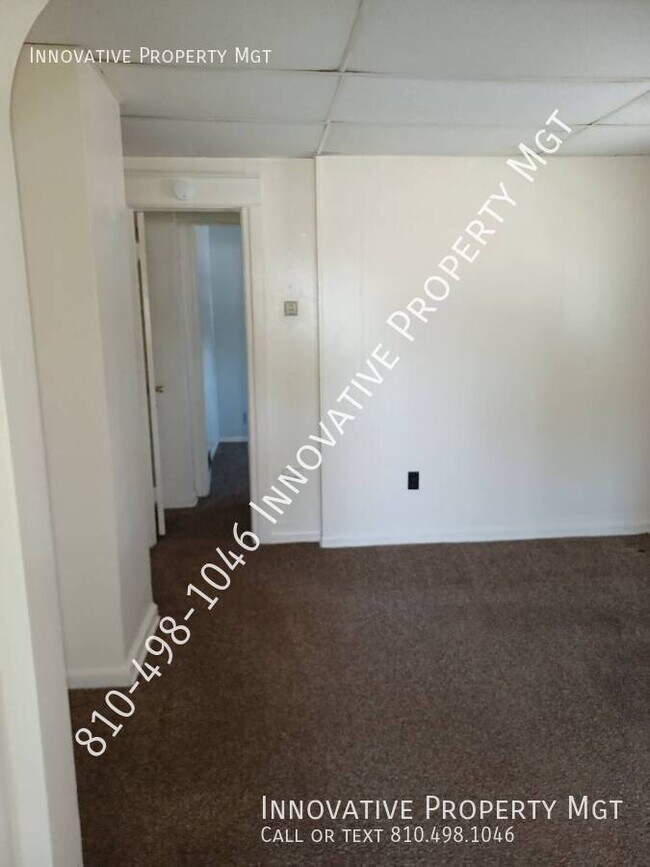 Foto del edificio - 103 E Third St-4