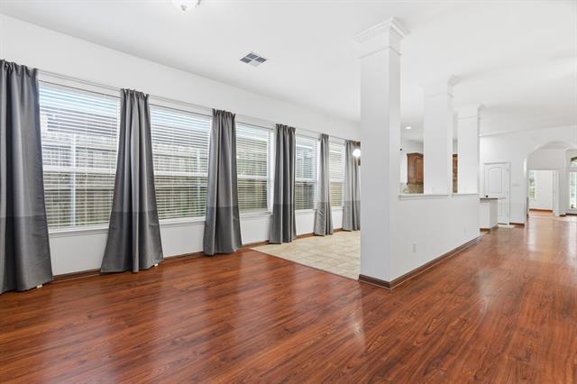 Foto del edificio - 2930 Coteau Way