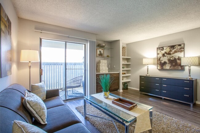 Building Photo - Sedona Canyon