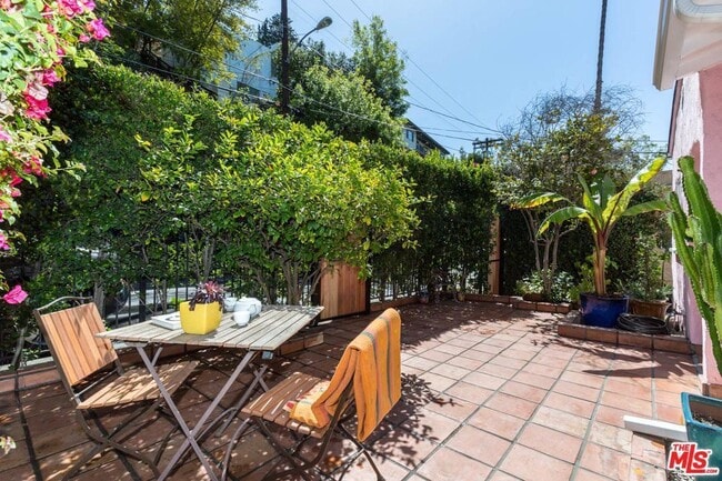 Building Photo - 1505 Occidental Blvd