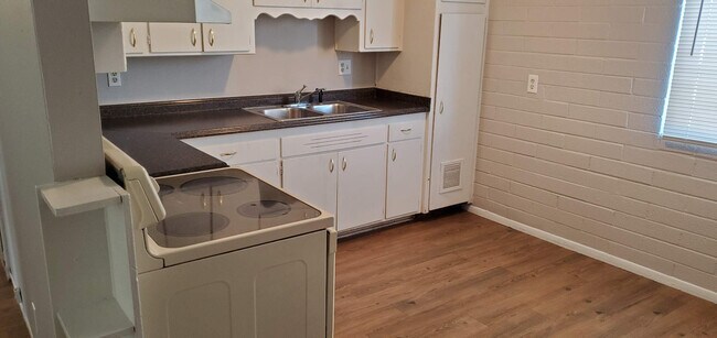 Foto del edificio - 6817 N 17th Ave