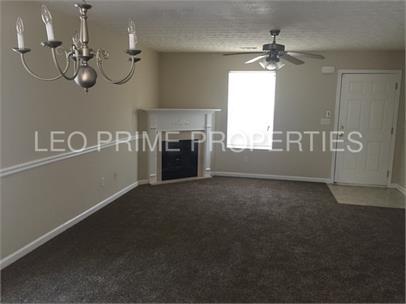 Foto del edificio - 615 Carlton Pointe Dr
