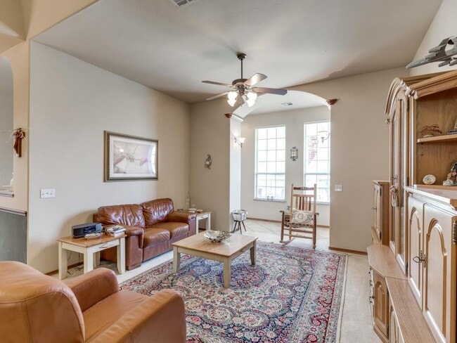 Building Photo - 9217 SW 28th St