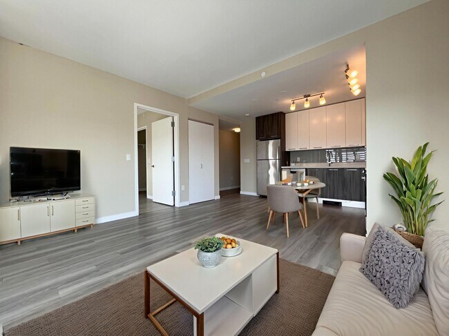 Building Photo - 1524 Sheepshead Bay Rd