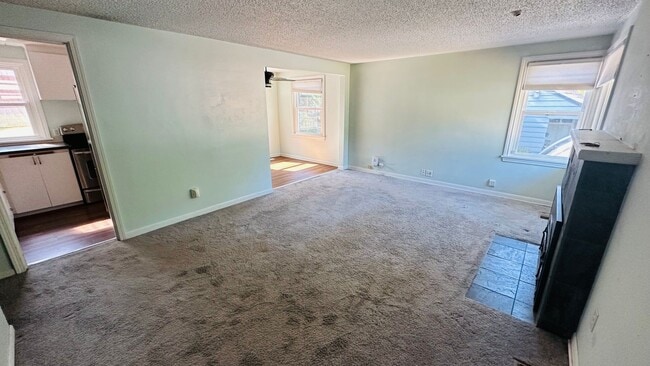 Photo - Cozy Midcentury Cottage with AC for Rent in Skyway House