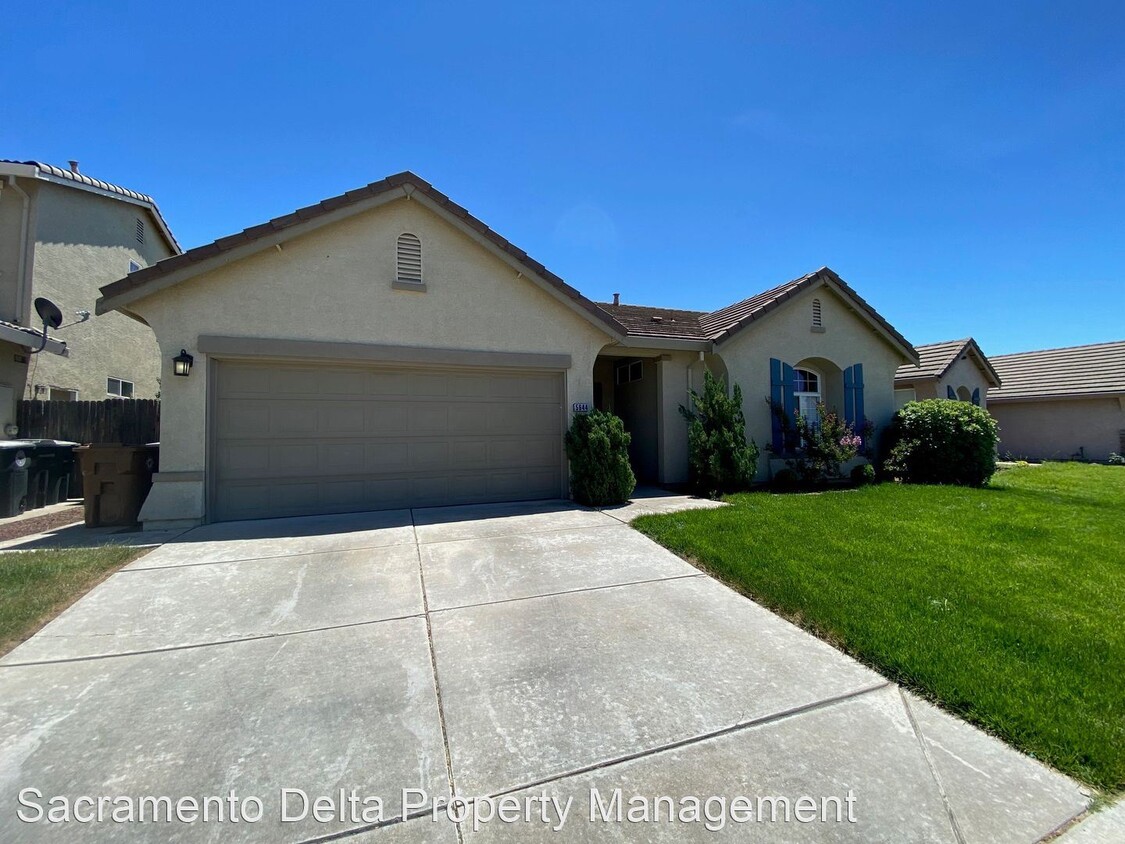 Foto principal - 3 br, 2 bath House - 5644 Gold Poppy Way