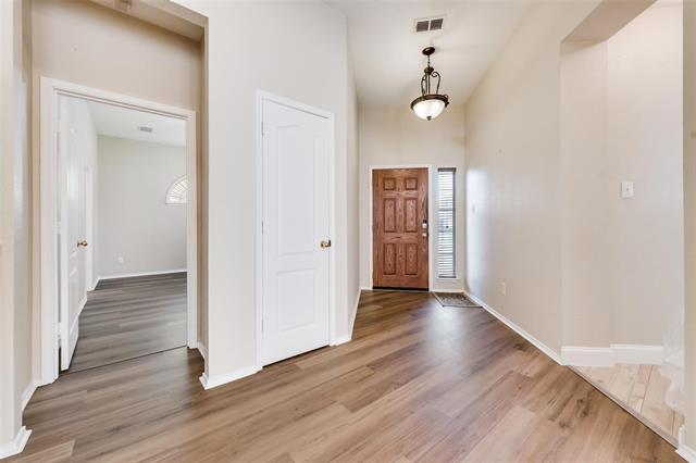 Foto del edificio - 11520 Clover Knoll Dr