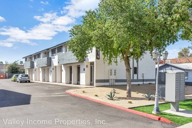 Foto del edificio - 407-419 W 7th St