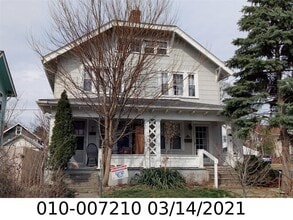 Building Photo - 118 E Kelso Rd