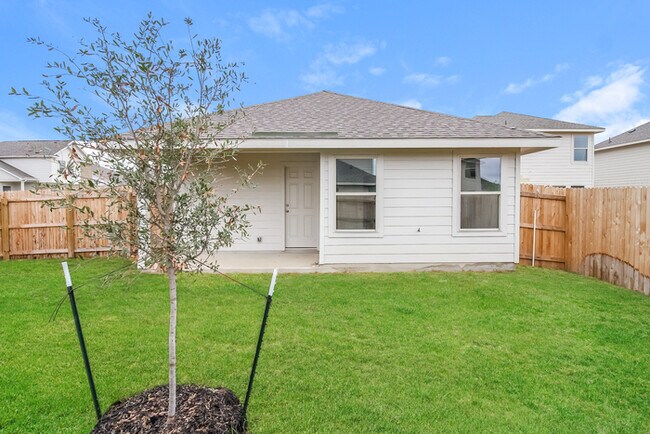Building Photo - Somerset Trails - 9303 Green Flora Ct., Sa...