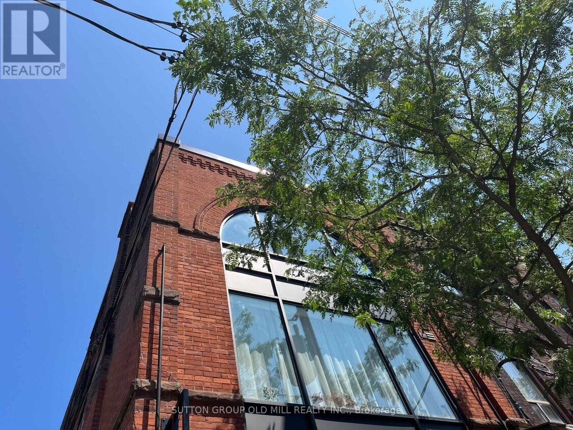 Primary Photo - 61 Ossington Ave