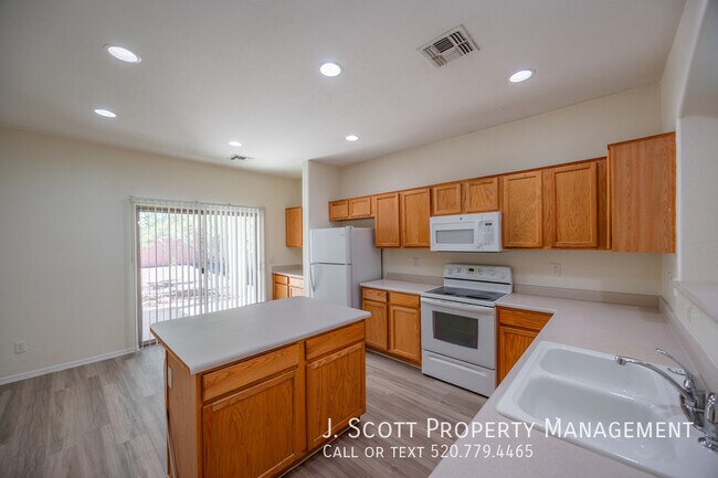Foto del edificio - 4540 E Sundance Ave