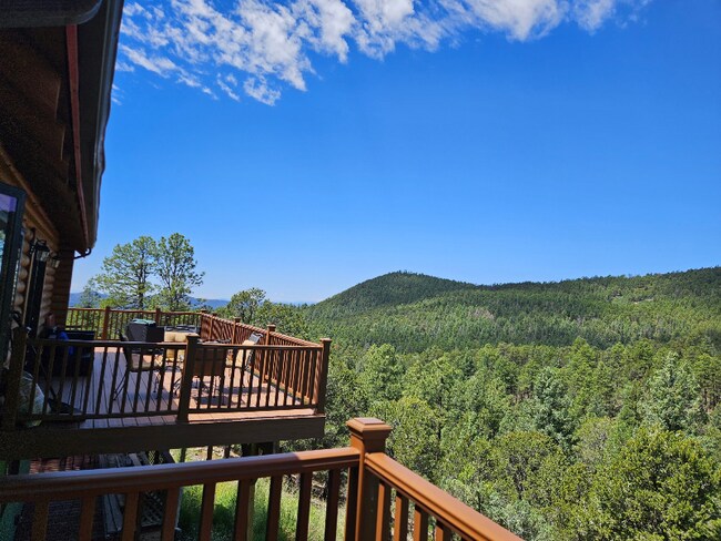 Foto del edificio - 387 County Rd B64