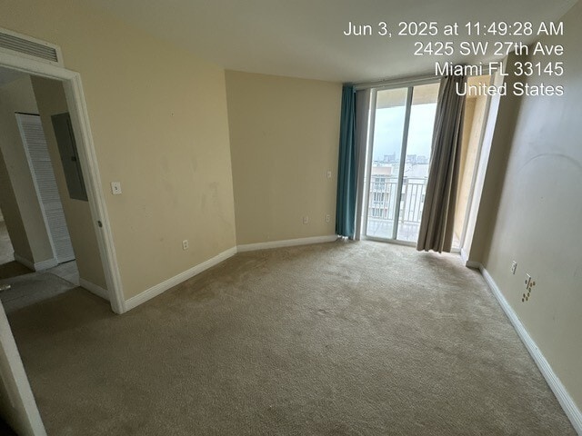 Building Photo - 2425 SW 27th Ave