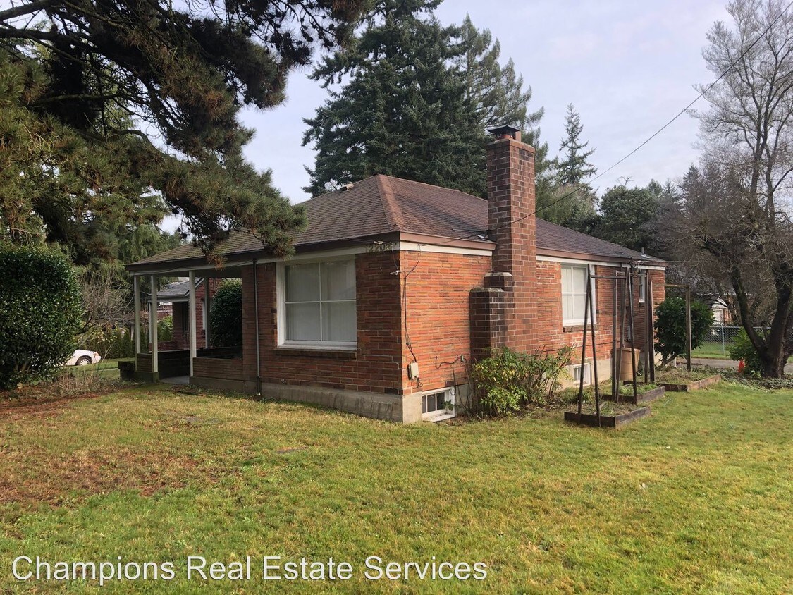 Primary Photo - 3 br, 2 bath House - 12202 Corliss Ave N,