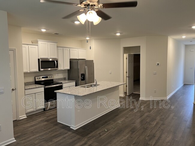 Building Photo - 449 Broder Farms Dr
