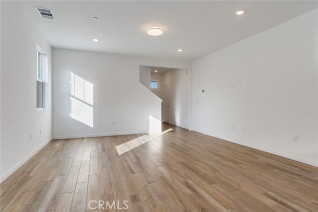 Foto del edificio - 10865 Pala Bells St