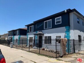 Building Photo - 6800 West Blvd