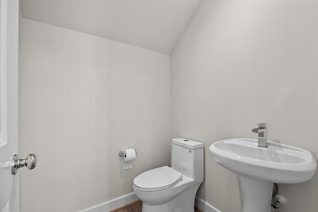 Foto del edificio - 2212 Penny Derrick Ln