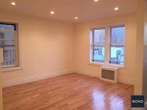 Foto principal - 634 Saint Nicholas Ave