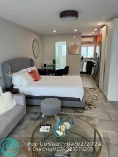 Foto del edificio - 4228 N Ocean Dr