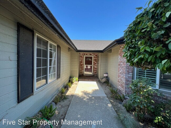 Foto del edificio - 3 br, 2 bath House - 495 April Way