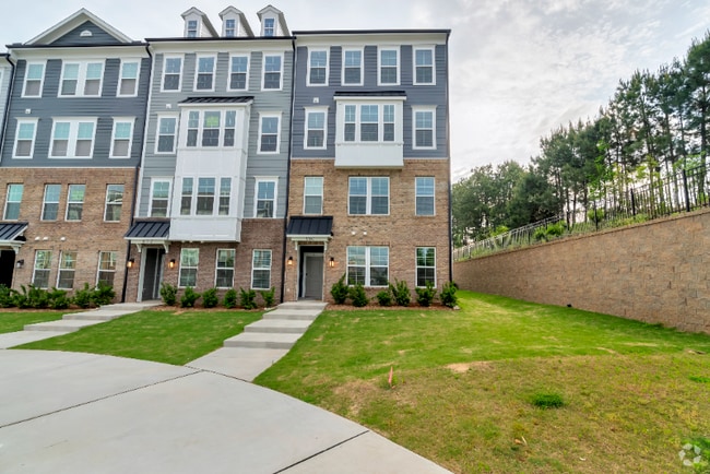 Building Photo - 600 Mkt Grv Dr