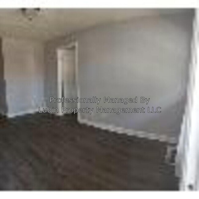 Building Photo - 1429 Court Ave