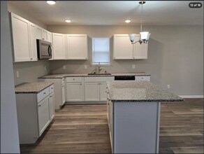 Building Photo - 4103 W 56th Pl
