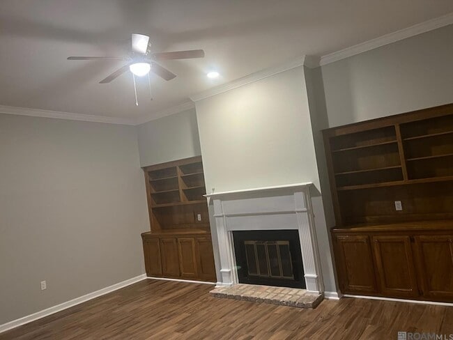 Photo - 1719 Tallwood Drive Unit House