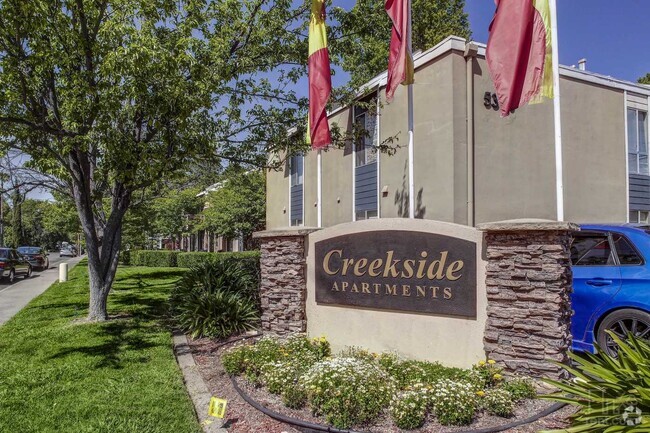 Building Photo - Creekside Apartments